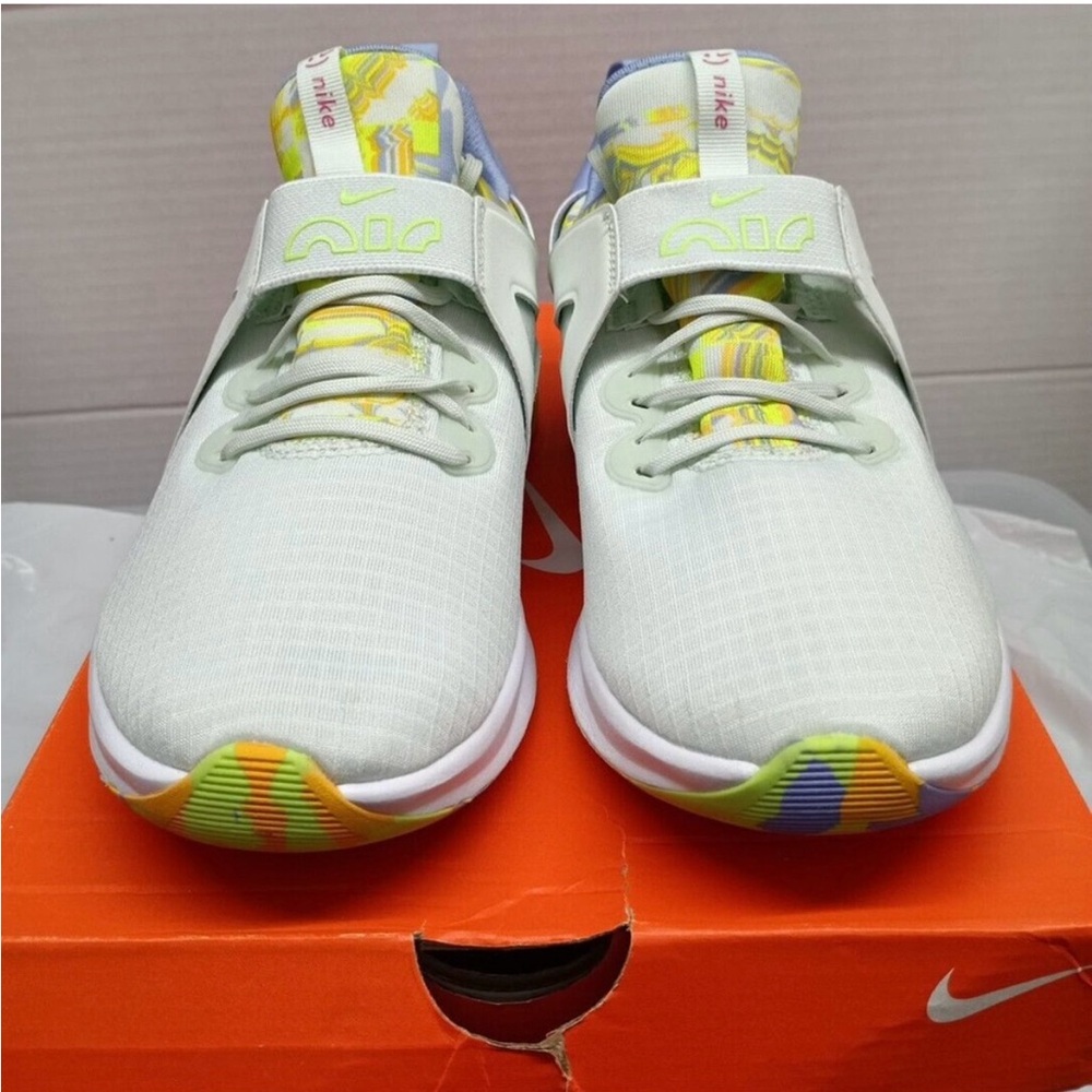 Nike Air Bella 5